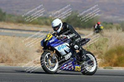 media/Oct-20-2024-CVMA (Sun) [[d4a3dff211]]/Race 3-Amateur Supersport Middleweight/